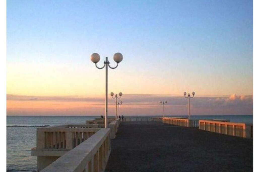 Cosy Studio Flat On The Seaside Appartement Ostia Buitenkant foto